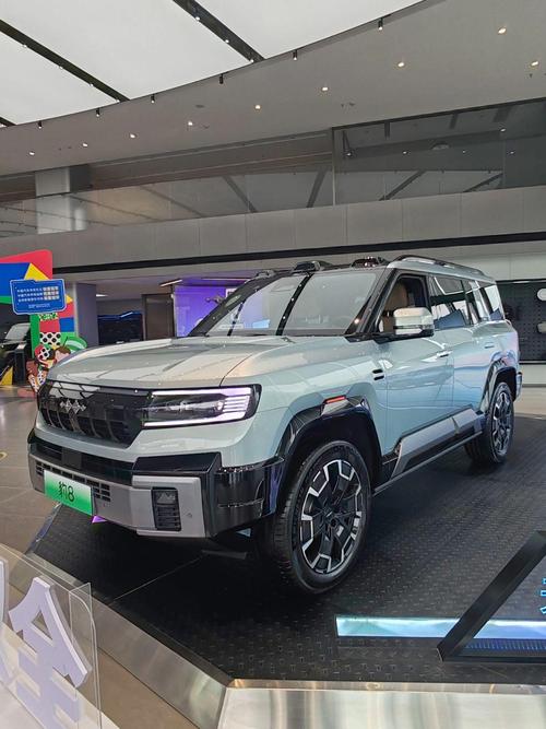 东莞64比亚迪方程豹硬派越野的爆款，英菲尼迪35周年与你共成长